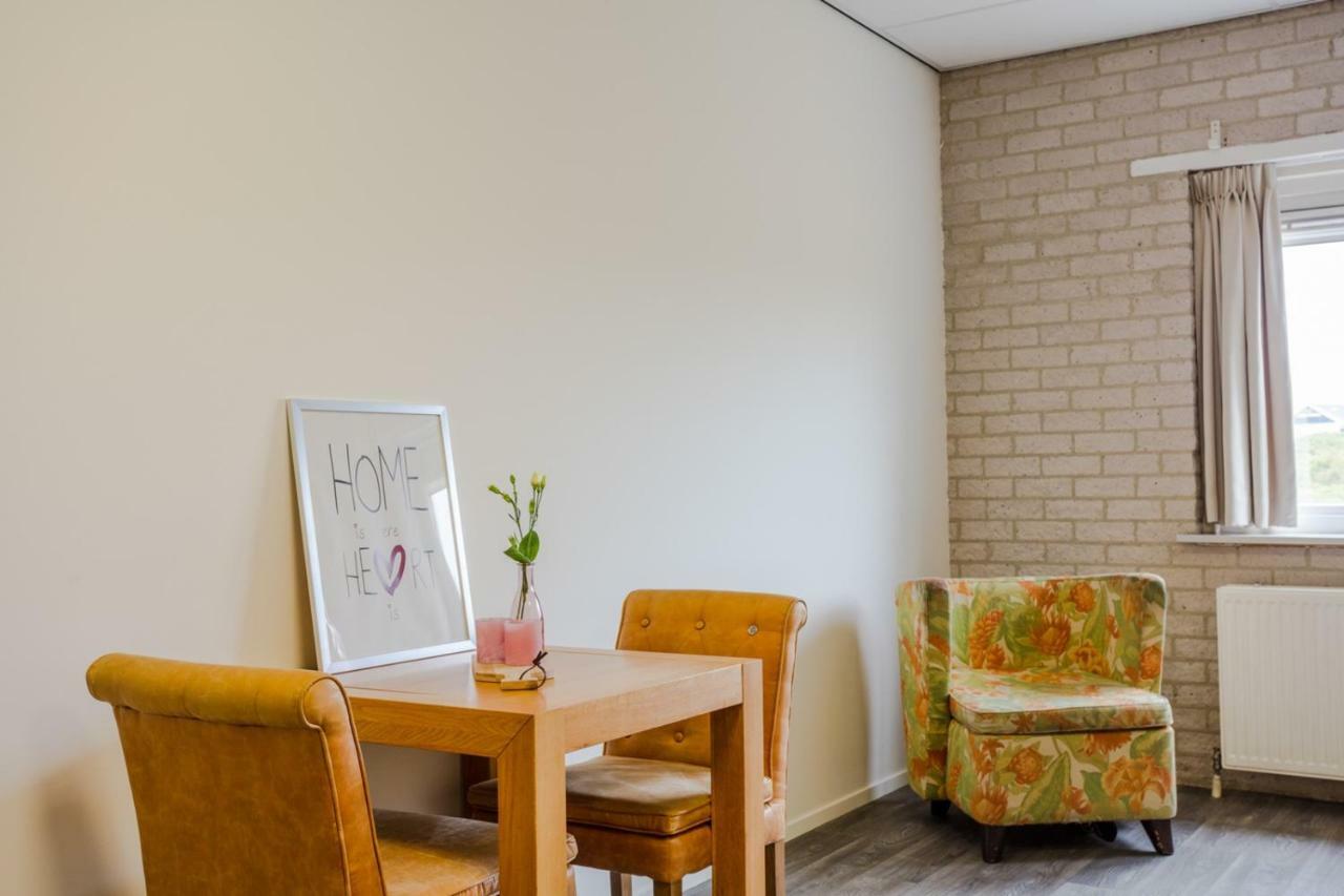 Hotel Corfwater Petten Exterior foto